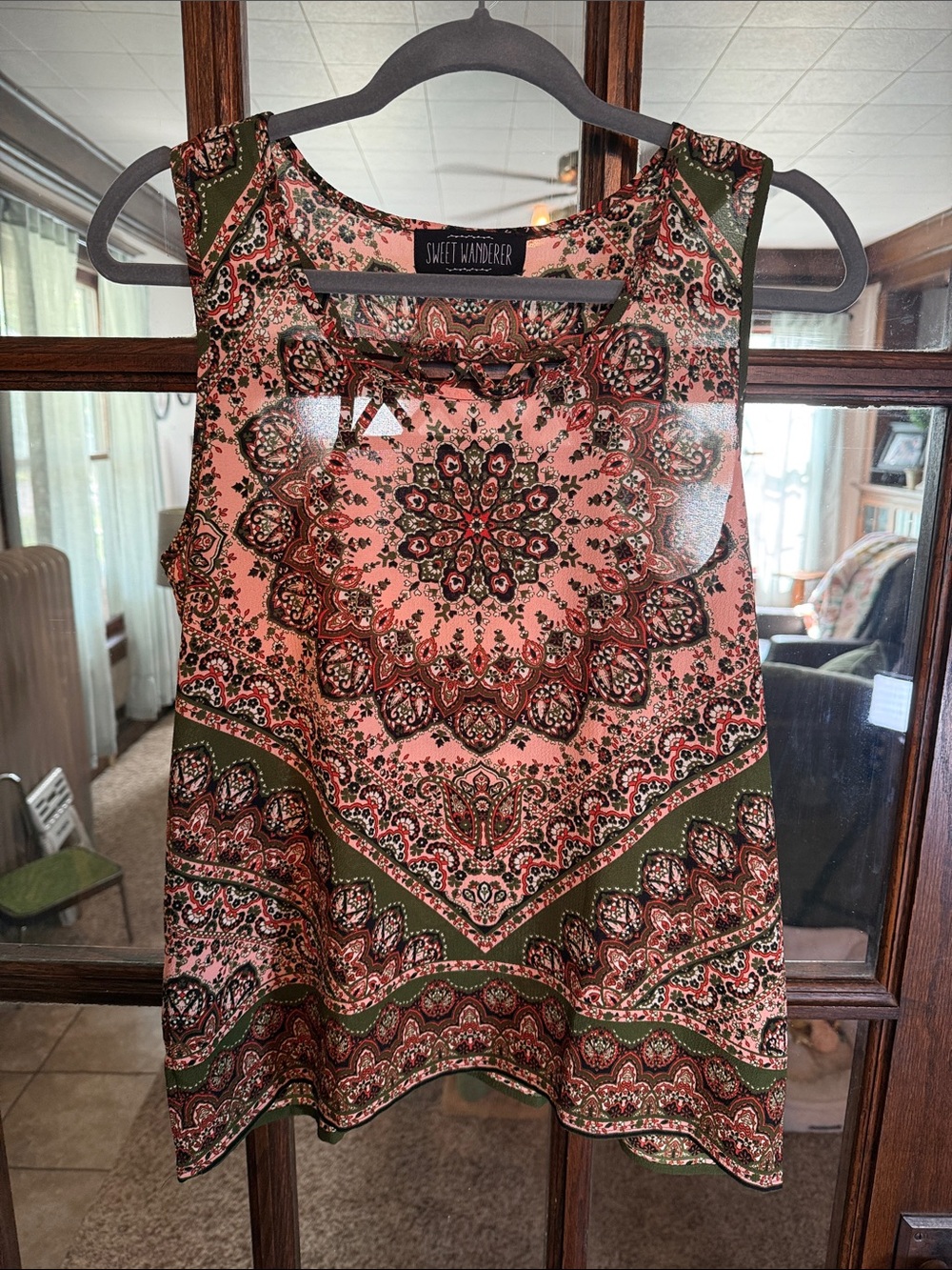 Sweet Wanderer Boho Peach Olive Medallion Lattice Back Sleeveless Top Small‎